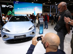 日媒：先进技术赋优势 中国电动汽车巴黎车展强势