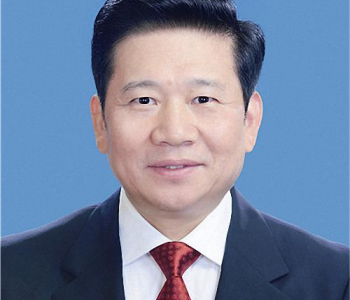 中央委員名單中的能源面孔！