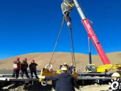 安能西藏公司昌都天晶光伏项目首台储能电池舱完成