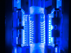 光催化剂实现低能量LED光下室温氨裂解