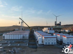 内蒙古单机容量最大的“风储一体化”示范项目正式