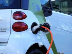<em>固态电池</em>——新型电池材料可以让电动汽车更快普及