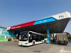 中国石化在上海首次为城市运营公交加氢