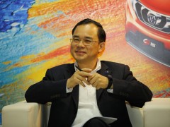 长安汽车董事长朱华荣：新能源汽车发展的3大挑战和5个建议