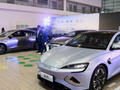 中国消费者新能源汽车购买意愿连续<em>六年</em>上升