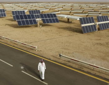 Acwa Power和Badeel签署三个<em>沙特太阳能</em>项目协议