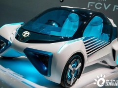 <em>丰田</em>2026年起销售采用下一代电池的纯电动汽车：充电20分钟，续航1000公里