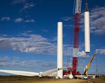 塔塔电力<em>将建造</em>966MW的混合可再生能源项目