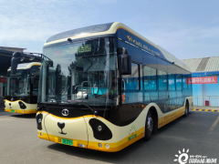 搭载新研<em>氢能系统</em>！30辆“熊猫”公交车在四川成都投运