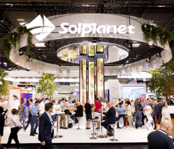 <em>爱士惟</em>携海外品牌Solplanet亮相Intersolar Europe国际太阳能展