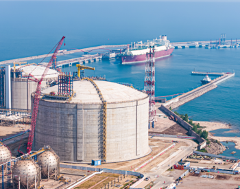 國內最大容積LNG儲罐機械完工
