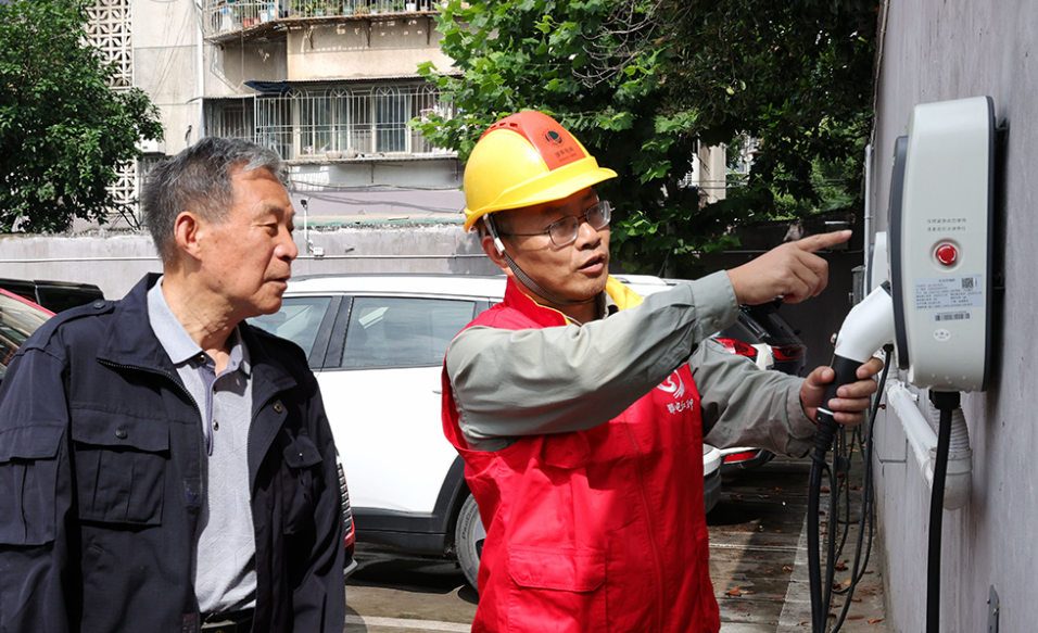 Цзинчжоу, Хубэй: Общественные зарядные станции установлены в старых жилых районах