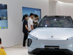 截至今年6月底中国新能源汽车保有量超过1620万辆