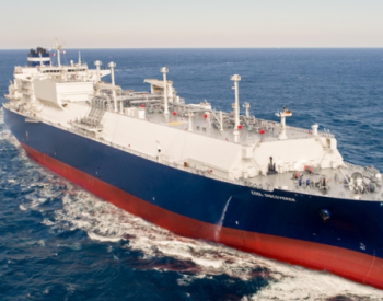 LNG船和集装箱船“看涨”！油轮和散货船“<em>看跌</em>”