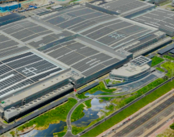 TCL中环宁夏产业园30MW屋顶分布光伏项目全容量并网发电