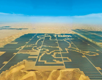 特变电工新能源打造光伏“天马”，驰骋腾格里沙漠