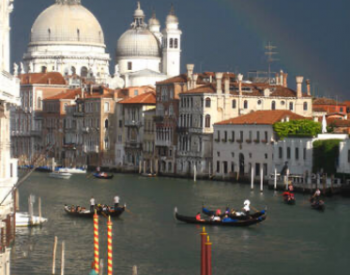 世界遗产“威尼斯城”保护情况堪忧