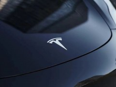 ​传特斯拉新款Model 3最早9月量产，展示车8月抵
