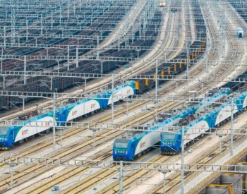 截至8月25日包神铁路全年运量累计突破2亿吨