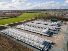 6月至7月期间，英国运营的<em>电池</em>储能系统收入增长了53%