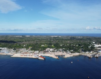 中交集团承建的瑙鲁艾沃港码头项目燃油管道交付使用