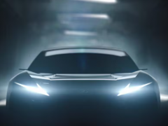 <em>雷克萨斯</em>将推出全新纯电车型：有望搭载固态电池，2026年量产