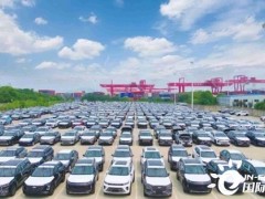 中国新能源汽车太强势，乘联会：前8月占全球65%<em>市场份额</em>