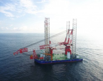 “海峰1001”2500吨自航自升式风电安装平台整装待发