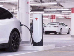 特斯拉将向电动汽车<em>充电运营商</em>出售充电桩，已同EG集团签订出售协议