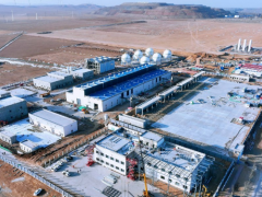 PEM+ALK！内蒙古首批规模化<em>绿氢</em>项目提前投产按下电力“快进键”