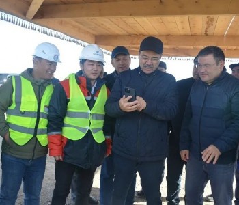 <em>乌兹别克斯坦</em>首台风机并网发电！