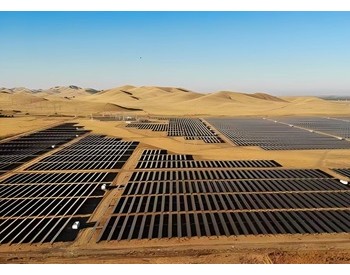 中国能建浙江火电承建的新疆阿拉尔400兆瓦光伏（100兆瓦项目）并网发电