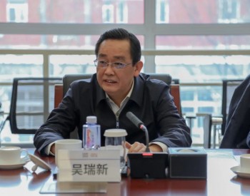 中国能建中电工程党委书记、董事长罗必雄与安