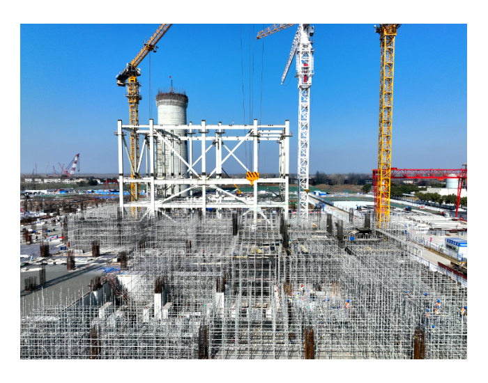 国能神皖安徽池州电厂二期2×660MW<em>机组扩建工程</em>集控楼、主厂房一次性高标准出零米