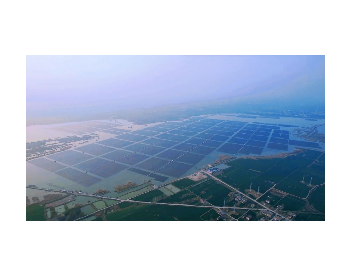 安徽阜阳南部风光电基地水面漂浮式光伏电站实现全