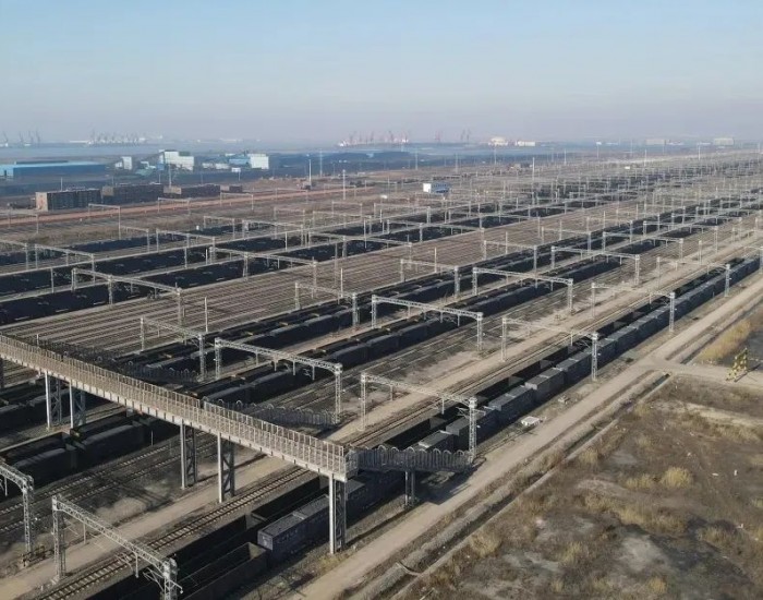 截至12月24日，大<em>秦</em>车务段年累计接卸电煤605.5万车
