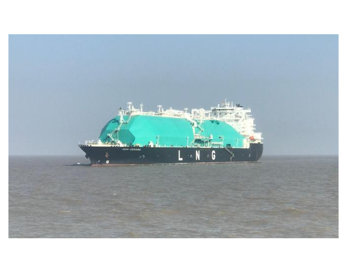 新年首日5.9万吨液<em>化天然气</em>运抵浙江洋山港