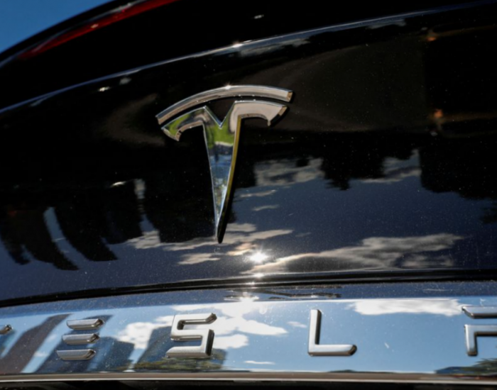 2023年特斯拉美国加州电动汽车市占率大幅下降至60.5%
