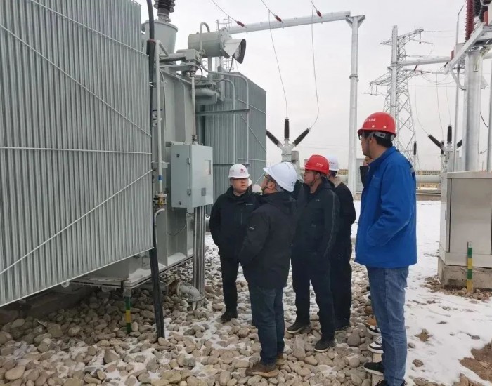 <em>肃州</em>区东洞滩50兆瓦并网光伏发电项目升压站及外送线路工程迎来投运前质监验收