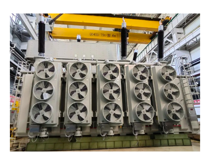 <em>山东电力</em>设备有限公司大容量500kV三相一体三绕组自耦变压器研制成功