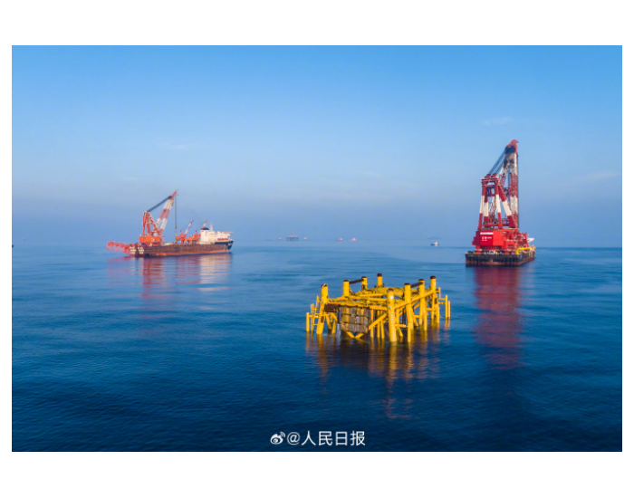 亚洲第一深水导管架海基二号海上安装就位