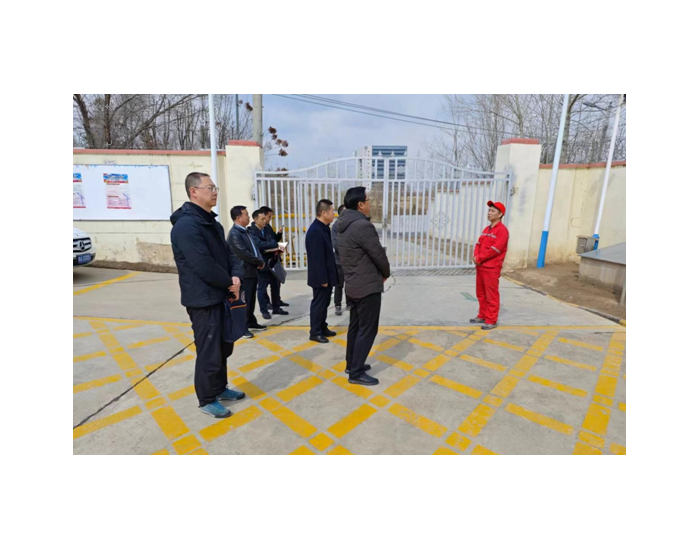 <em>青海省</em>西宁市副市长王刚一行莅临西宁管道指导检查燃气安全工作