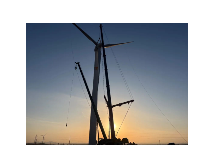 风机迁移工程圆满收官：风电机组吊装全面完成！