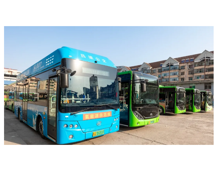 山西省吕梁市区首条氢能公交示范线投运！