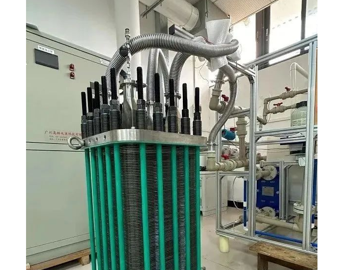 广州产研院团队成功开发100kW PEM电解槽