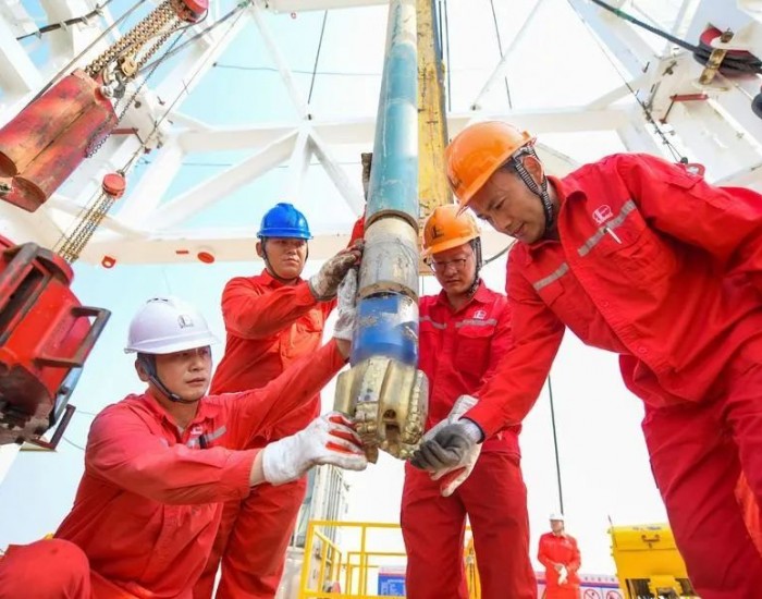 中国石化胜利石油工程公司科技加持，向更深、更快、更好<em>效益</em>挺进！