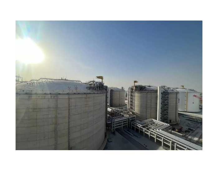 <em>中海石油</em>气电集团首次中标国内陆上LNG薄膜储罐试车项目