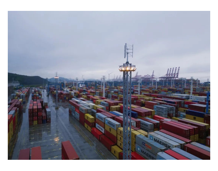 浙江省海港集团首个风储一体化零碳灯塔正式投用