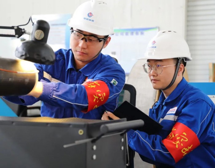 “井筒里的绿色革新” ：中国海油驯服海上油田“电老虎”