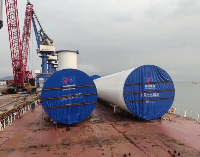 广西防城港海上风电标段二塔筒制造项目首套塔筒<em>顺利</em>发货